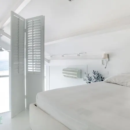 Appartement D'exception En Premiere Ligne Avec Parking *