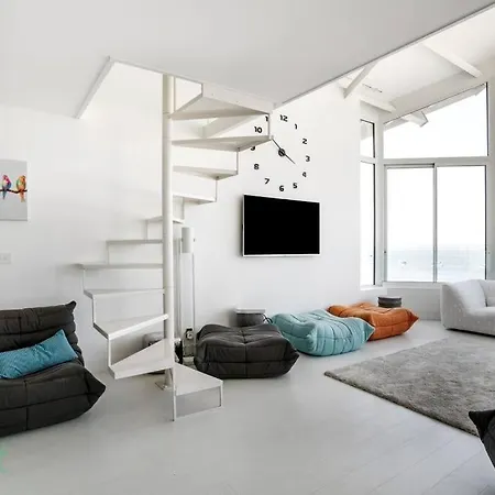 Appartement D'exception En Premiere Ligne Avec Parking